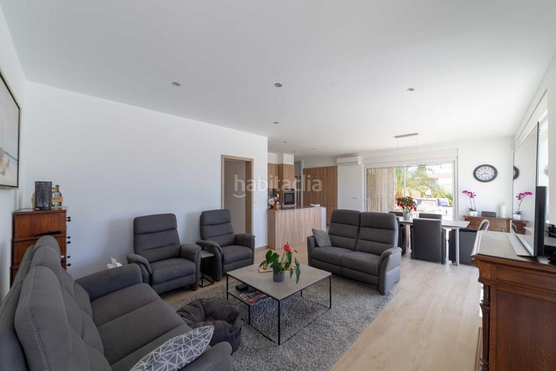 Foto bd5f299a-6faf-4171-97f1-a3b2ac0f97e8. Casa a Parque de las Naciones Torrevieja