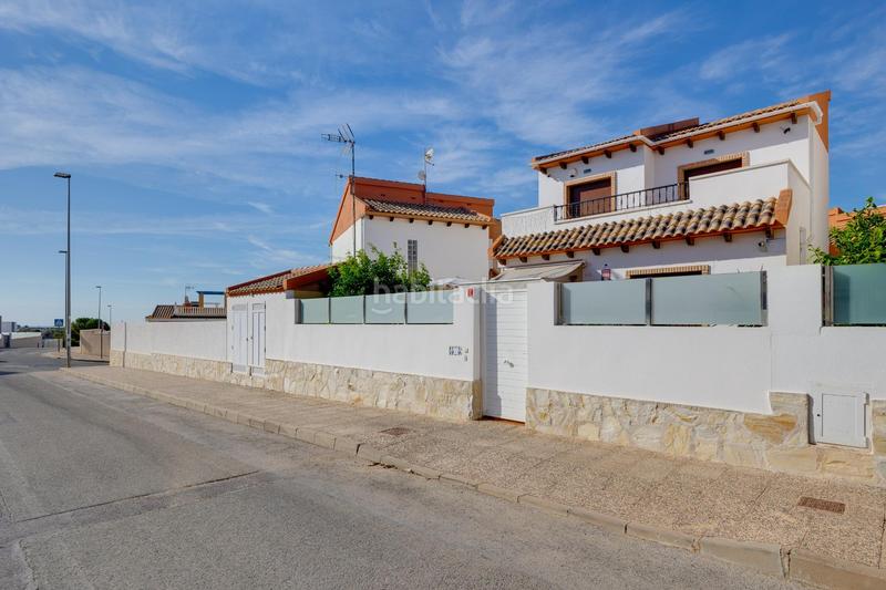 Foto a523eb3a-7fc7-474e-8d4e-ccde47856187. Casa en Los Almendros Orihuela