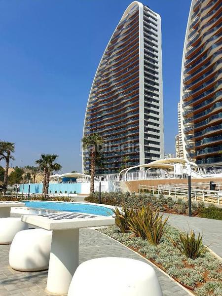 Foto f60ecc91-35bf-4922-aaa5-040245fc2265. Apartament a Playa Poniente Benidorm