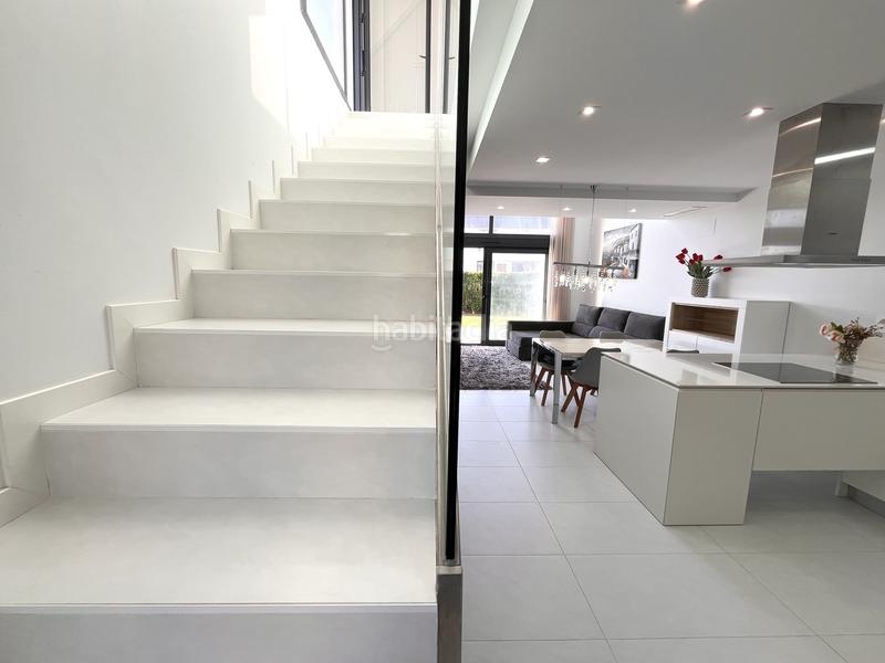 Foto e71e7a15-b4d5-4ff4-b6bf-4eb96899c715. House with parking in Lomas de Cabo Roig - Los Dolses Orihuela