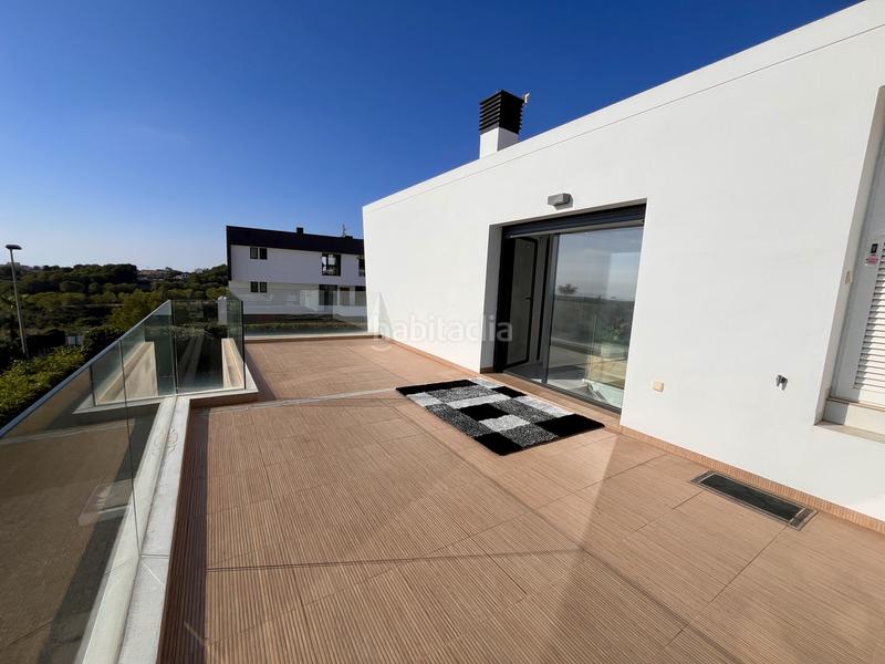 Foto f1f63e5a-0c4c-4cb1-97e3-63fd825a421a. Maison avec parking dans Lomas de Cabo Roig - Los Dolses Orihuela