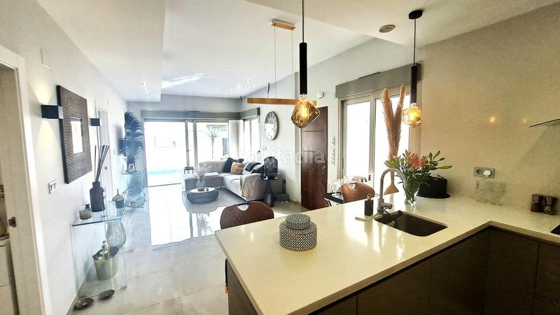 Foto 90e62eba-1daa-47c5-89c3-58c4e4277df2. Casa amb aparcament piscina a Lomas de Cabo Roig - Los Dolses Orihuela