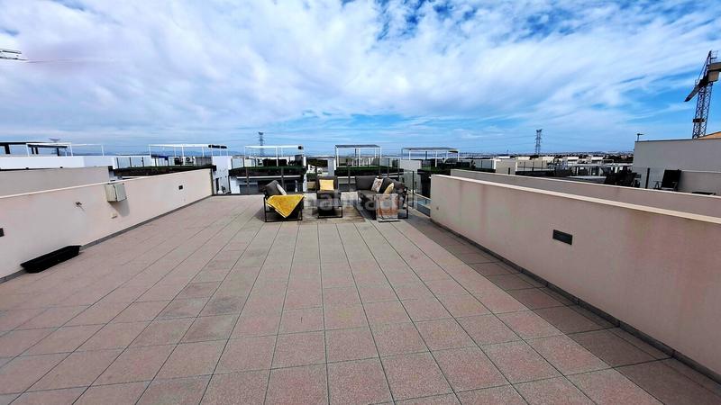 Foto ba03dde5-cbe4-484f-a416-6ead13743d23. Casa amb aparcament piscina a Lomas de Cabo Roig - Los Dolses Orihuela