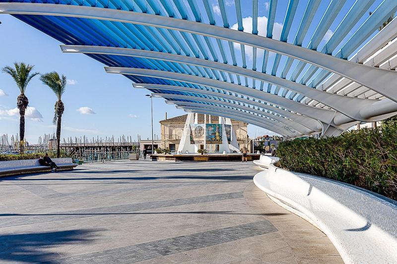 Foto 93bc9b6e-e772-49a3-bcf6-ce6acce9a59a. Casa a schiera in Parque de las Naciones Torrevieja