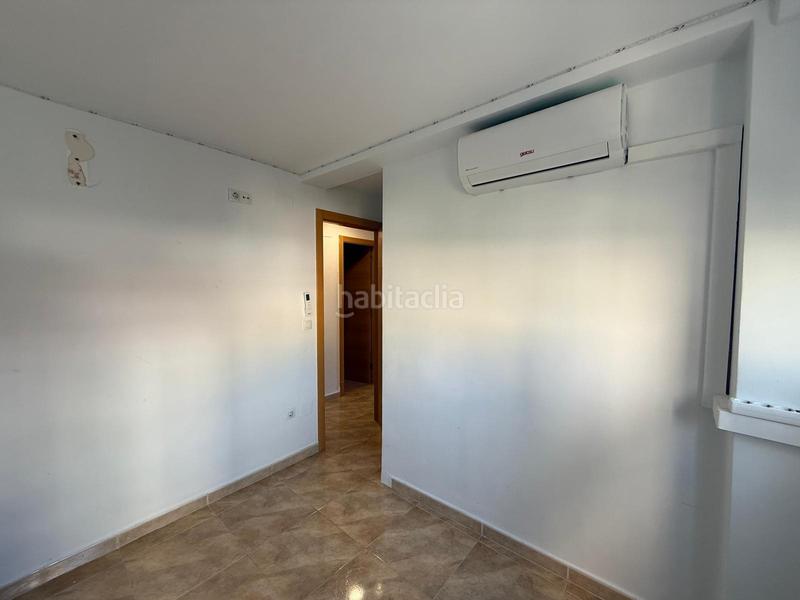 Foto 61f37d55-f8ff-48b4-81f9-90e220d11895. Apartamento en Playa Levante Benidorm