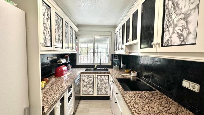 Foto df889663-1057-4b03-91d2-5650ab91b07e. Casa con piscina in La Regia Orihuela