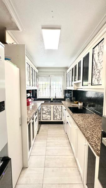 Foto ff54ffb0-6ebb-4b32-bc5a-dfefb0e36279. Casa con piscina in La Regia Orihuela