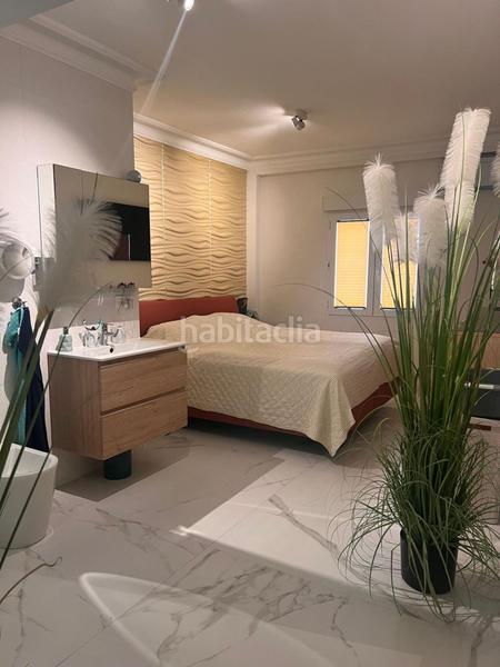 Foto 45df6f38-399a-4c9e-b67b-fcf11096a465. Appartement in Centro - Muelle Pesquero Torrevieja