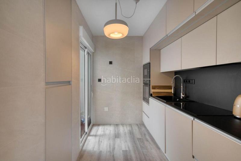 Foto e5bd5257-3449-4df7-ba59-2dfbad6d9960. Duplex avec piscine dans Parque de las Naciones Torrevieja