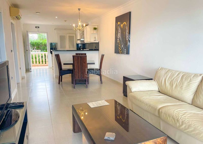Foto 2da33d84-c978-4e39-9c06-059f181aa5dc. Apartament amb aparcament piscina a La Fustera Benissa