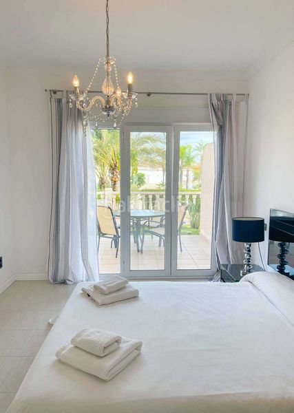 Foto 469ba0a5-d196-42f1-8ada-7b7c605b62f9. Apartament amb aparcament piscina a La Fustera Benissa