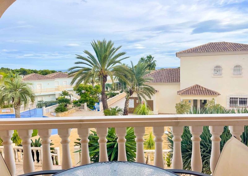 Foto 5b2e1d03-b842-439e-a857-d676aa5fcc26. Apartament amb aparcament piscina a La Fustera Benissa