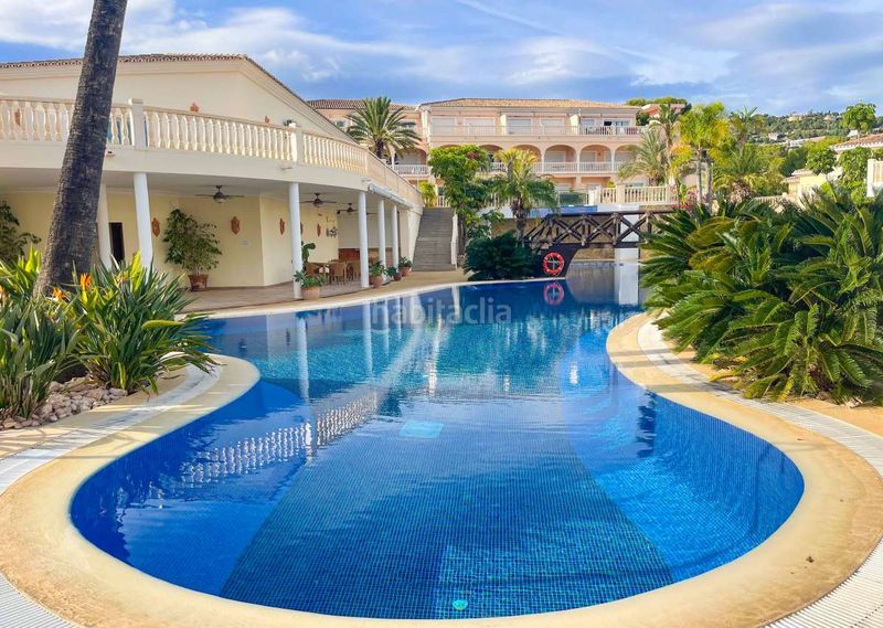 Foto cba4ba61-ff3d-4865-9b0e-ec5ad55f8e3e. Apartament amb aparcament piscina a La Fustera Benissa