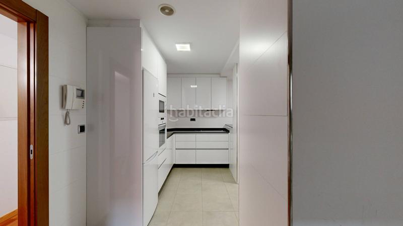Foto 9828db40-14ae-459f-86ff-5aee6c9c61e1. Apartamento en La Catedral Murcia