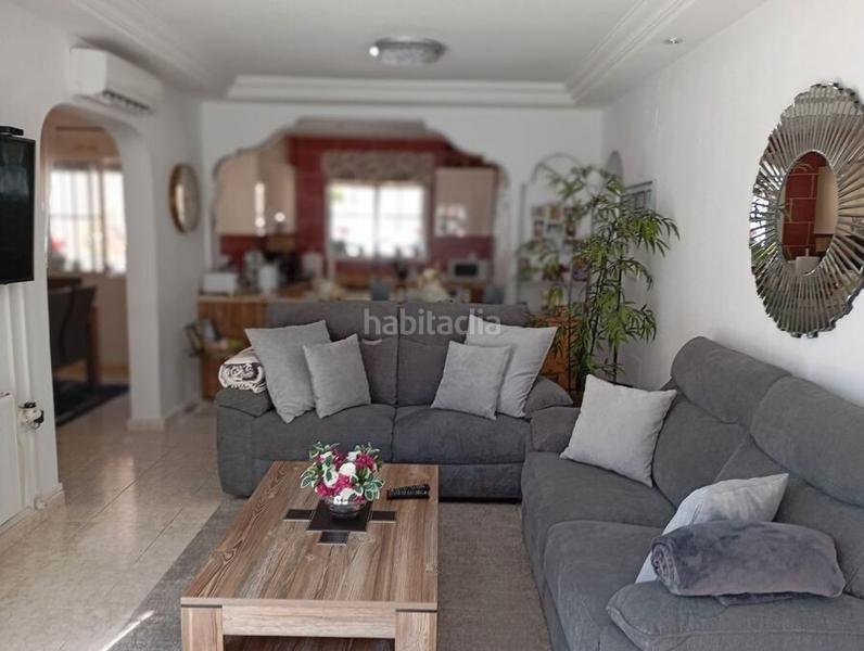 Foto 1a273a92-a361-421d-91f3-f1fe4bb43f1c. Casa in Villamartín-Las Filipinas Orihuela