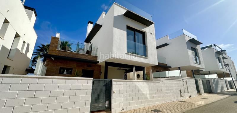 Foto e3755ff2-4b80-4e77-8e1a-3262f7e6da01. Casa en Lomas de Cabo Roig - Los Dolses Orihuela