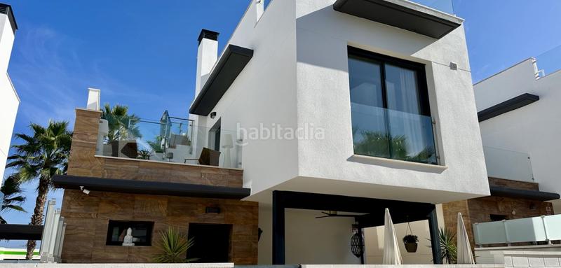 Foto fd93bade-3296-4b0a-a869-6416e12bcff9. House in Lomas de Cabo Roig - Los Dolses Orihuela