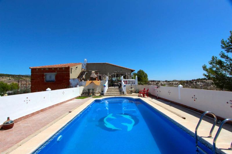 Foto 0a5aa350-f9ef-44a6-b218-76cb6943b466. Casa a Albudeite