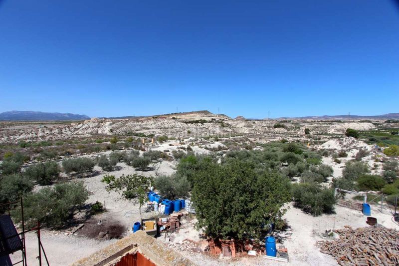 Foto c1783ae1-9404-4b9e-b947-87133275f4fc. Casa a Albudeite