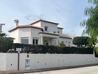 Casa en Partida Comunes-Adsubia