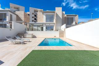 House in Villamartín-Las Filipinas