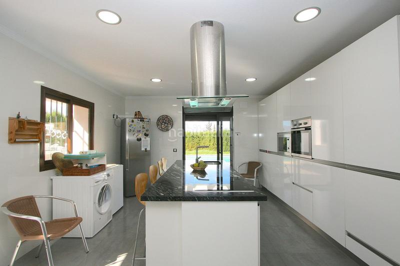 Foto 05a3606f-4a4c-41b2-993c-0d8e49b8536a. Casa a Mijas golf Mijas