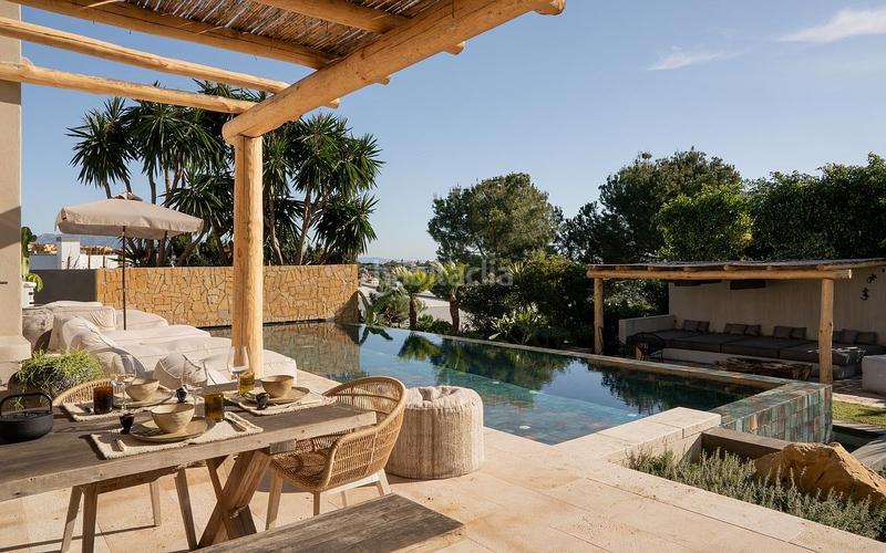 Foto 8c1c16d1-b067-425f-bb8f-61f0d8d9625d. Haus in Zona Calvario Estepona