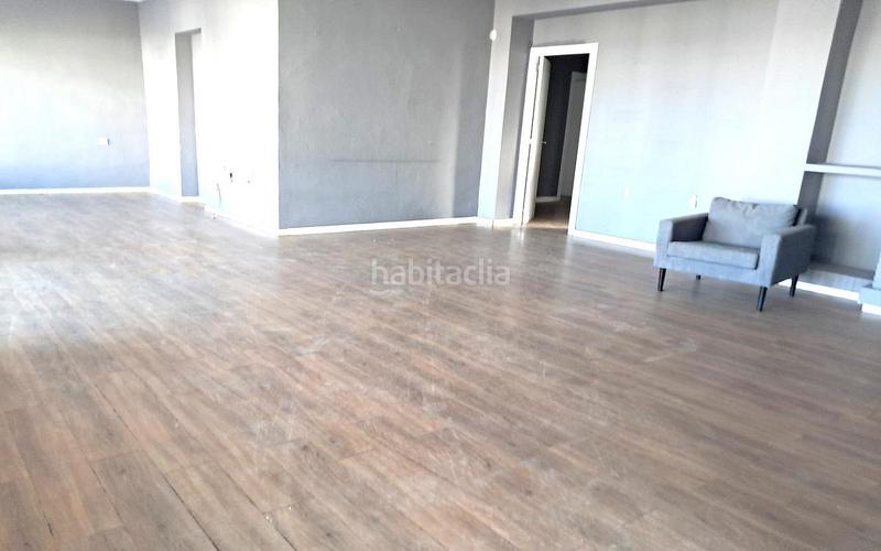 Foto 52f82900-0d5a-487a-afe0-fe25156b60b8. Casa en Zona Calvario Estepona