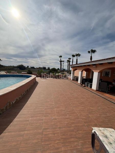 Foto f6cecbed-8e71-488d-9e56-83632667d033. Masia amb aparcament piscina a Dolores