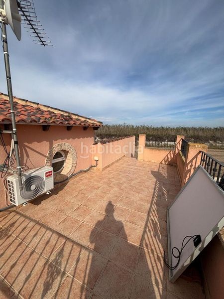 Foto f7f2b395-bc79-4663-ad9a-34250187f24d. Masia amb aparcament piscina a Dolores