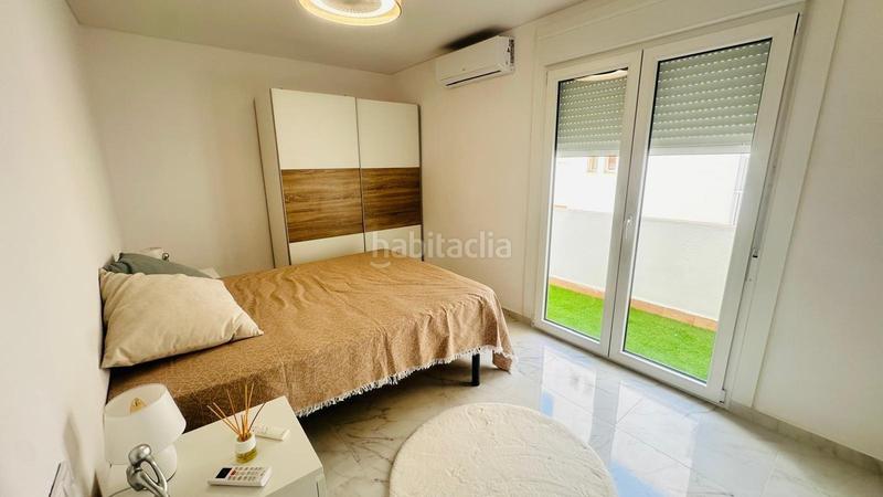 Foto 737dc8df-7fe8-410f-b16d-95bba01e0570. Apartamento en Zona Playa del Cura Torrevieja