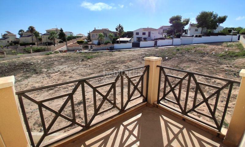 Foto 683726e6-d24e-47b7-8490-aaf4e53e7993. Casa in Villamartín-Las Filipinas Orihuela