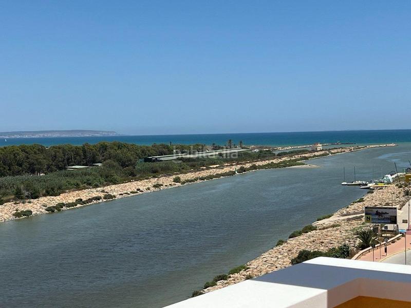 Foto f37b495a-47df-4fcf-be2e-2824c157826d. Dachwohnung in Puerto Deportivo Guardamar del Segura