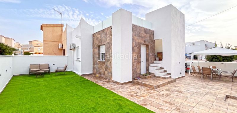 Foto d5138bf8-35f4-453c-a26f-6e80a3c3d28f. Casa a La Florida Orihuela
