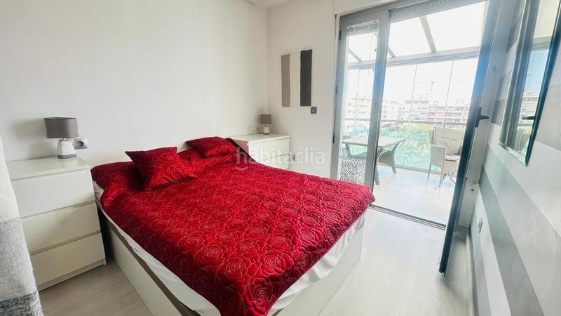 Foto 9eae31be-d40a-49d4-bfd3-08e4dd11b4a4. Àtic a Zona Playa del Cura Torrevieja