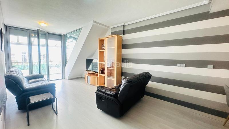 Foto 6099fbb2-ad5f-4ae7-889a-a537b7e24599. Attique dans Zona Playa del Cura Torrevieja