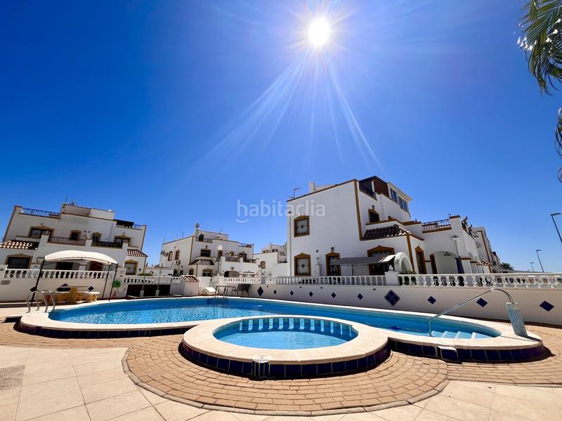 Foto 28bf5dbc-9682-46ca-b795-6d886c76e501. Maison jumelée dans Desamparados - Hurchillo - Torremendo Orihuela