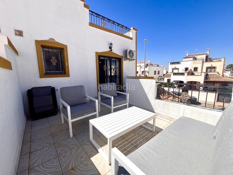 Foto f5e4cda8-e984-49f7-aa4f-4ba65bb91f85. Maison jumelée dans Desamparados - Hurchillo - Torremendo Orihuela