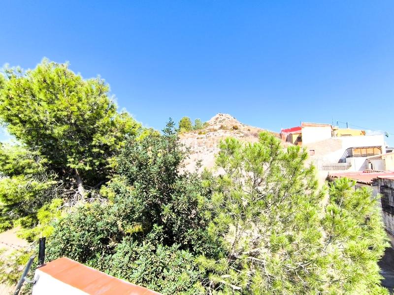 Foto b1c8b2fc-95a3-4ca5-8f93-083e97dd919c. Casa a schiera in Sax