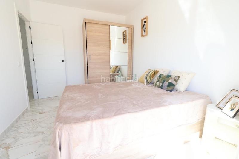 Foto 2aad4f58-7ad9-431f-a6a3-0ea8bb288306. Semi detached house with parking in Parque de las Naciones Torrevieja