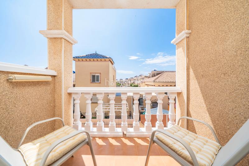 Foto d57e8480-0e3c-41bb-8385-6708549da162. Casa adosada en La Florida Orihuela