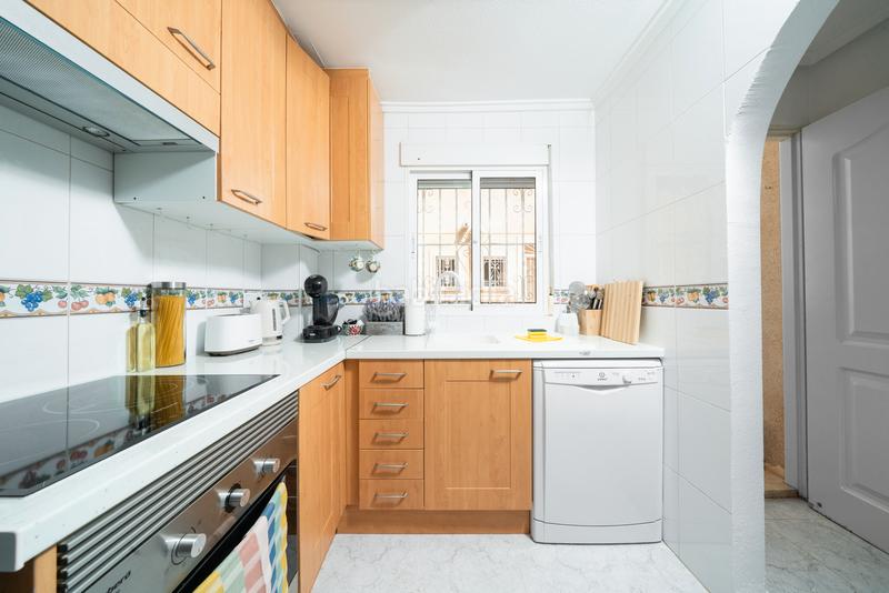 Foto 899cd9e8-5565-4b35-b70d-1617d127e721. Maison jumelée avec parking dans La Florida Orihuela