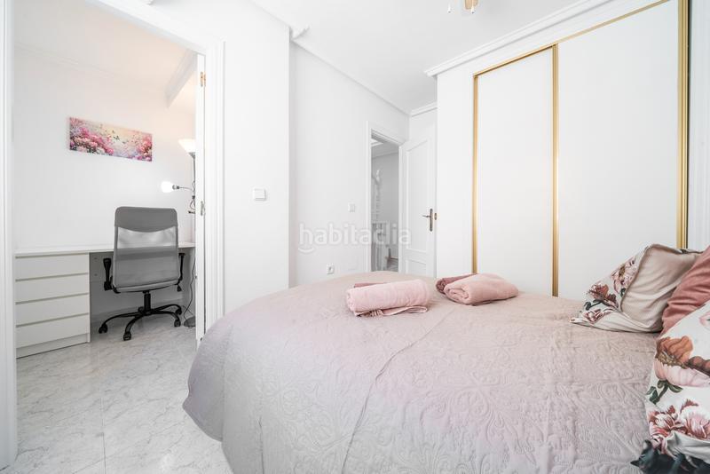 Foto bdee87b7-4f59-411e-9de4-b6f064d10c48. Semi detached house with parking in La Florida Orihuela