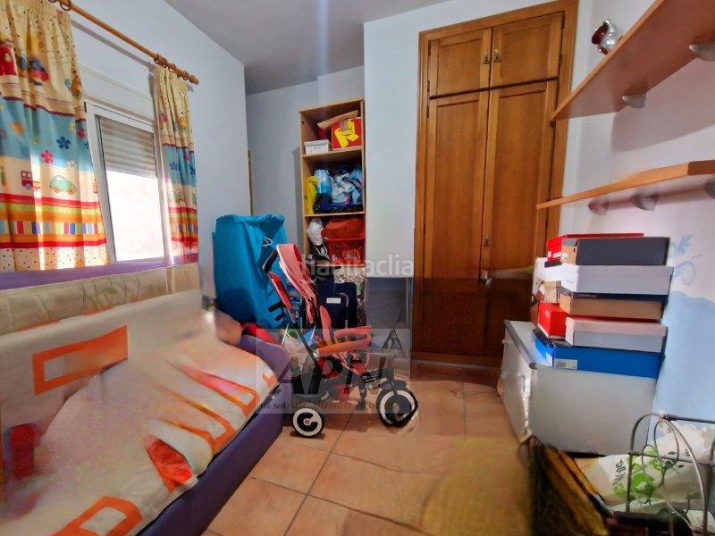 Foto 563a8796-a889-4414-8a54-4af6db9f32e2. Casa adossada a Álora