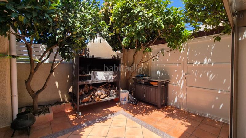 Foto ab9c85ef-1424-4cbb-b17d-86e8f2466808. Casa adossada a Aguas Nuevas Torrevieja