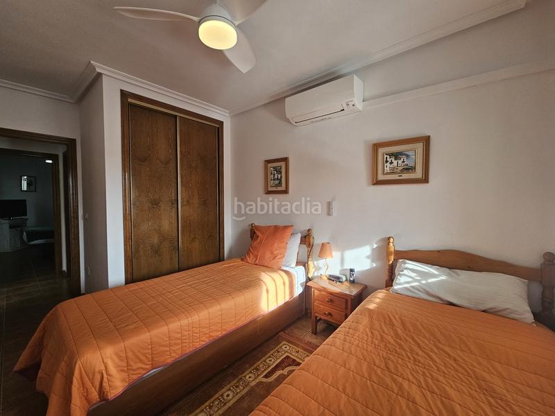 Foto cf3e4d0d-e4ca-48dc-b6bc-8a7a47208772. Maison dans La Zenia Orihuela