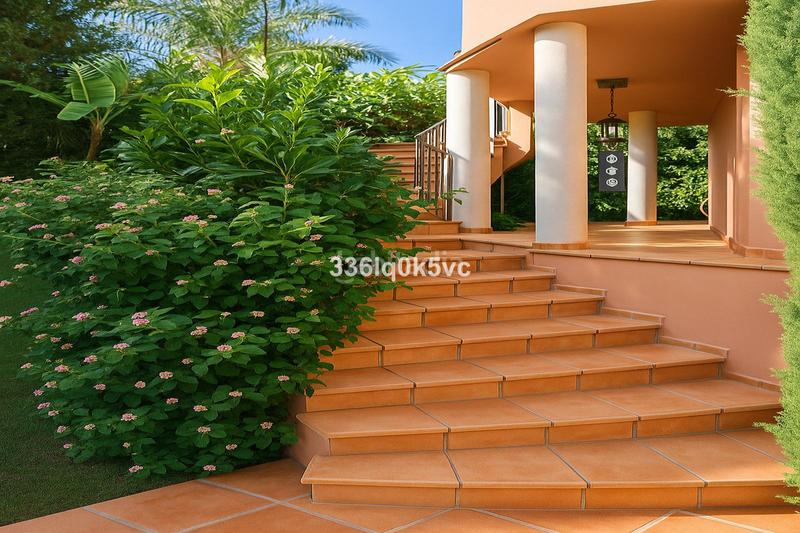 Foto 8ea6449d-59b2-4145-abfa-0fde8866a598. Casa en Sierra Blanca Marbella