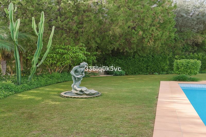 Foto b3145220-157c-4afe-9c76-242f95e22293. Casa en Sierra Blanca Marbella