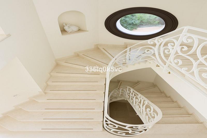 Foto f05c788e-55ef-4df5-8a3f-cfdf12e93885. Casa en Sierra Blanca Marbella