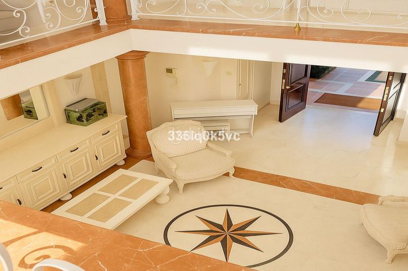 Foto 549e56f6-0b8b-4d11-9547-cc54e395fc4f. Maison dans Sierra Blanca Marbella